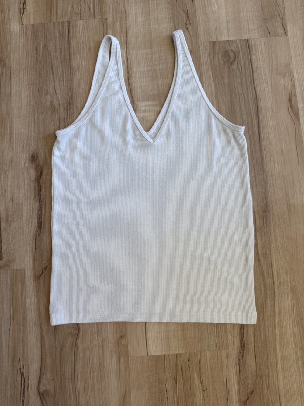 Abercrombie & Fitch Ivory V-Neck Ribbed Tank